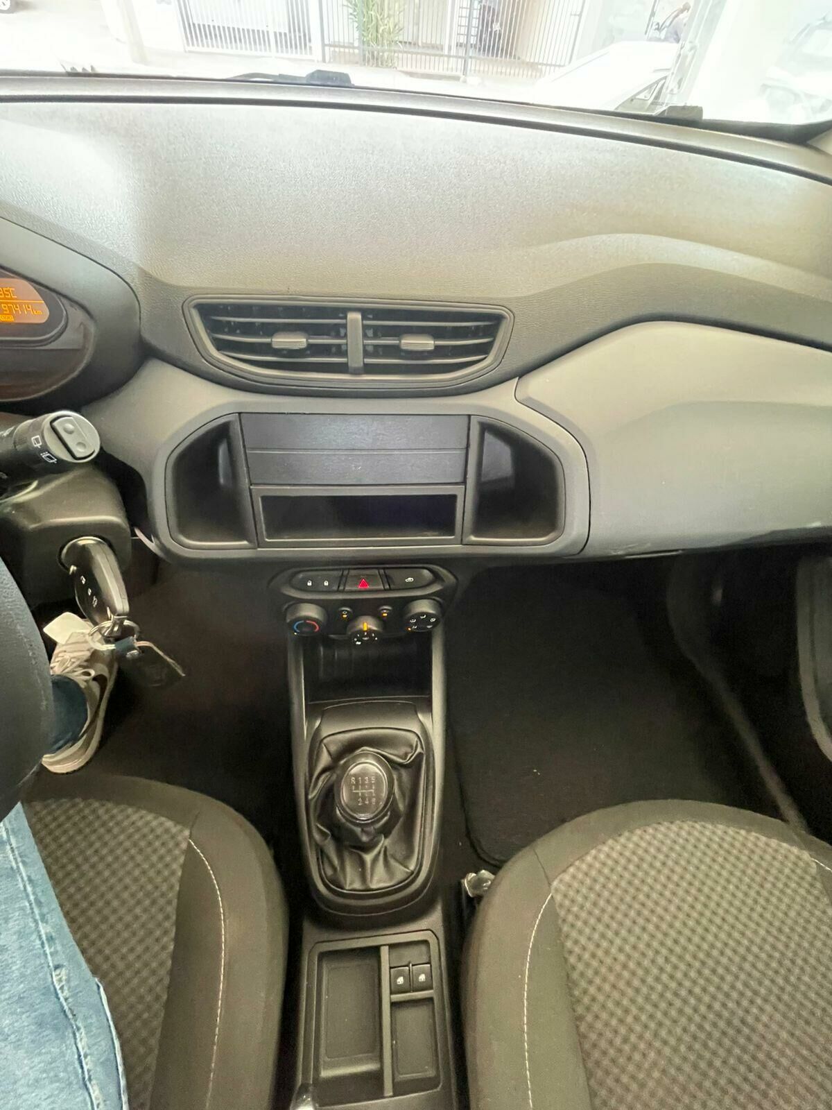 Imagem do veículo  CHEVROLET ONIX JOY